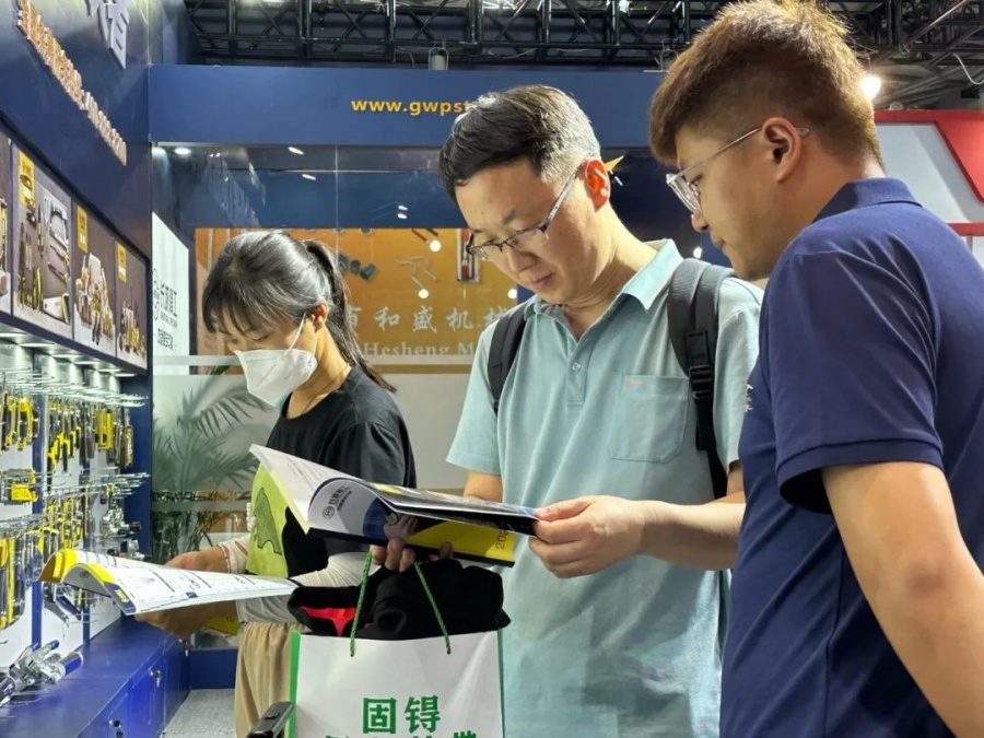 1715933880551528r0Lj.jpg 图片 (21).jpg